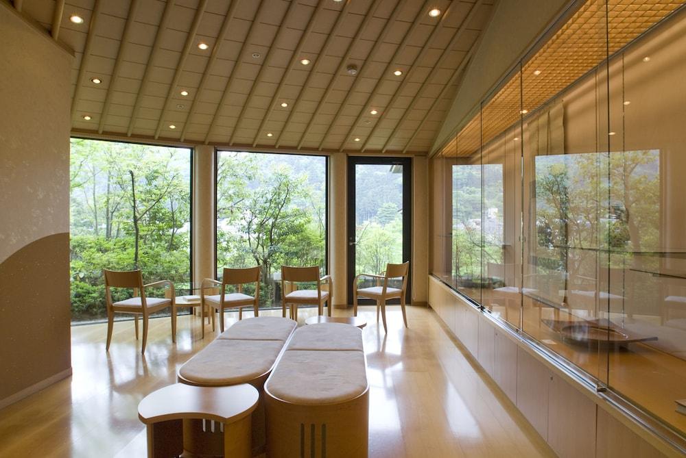 Yamanakaonsen Hanamurasaki Каґа Екстер'єр фото